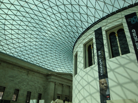 大英博物館。